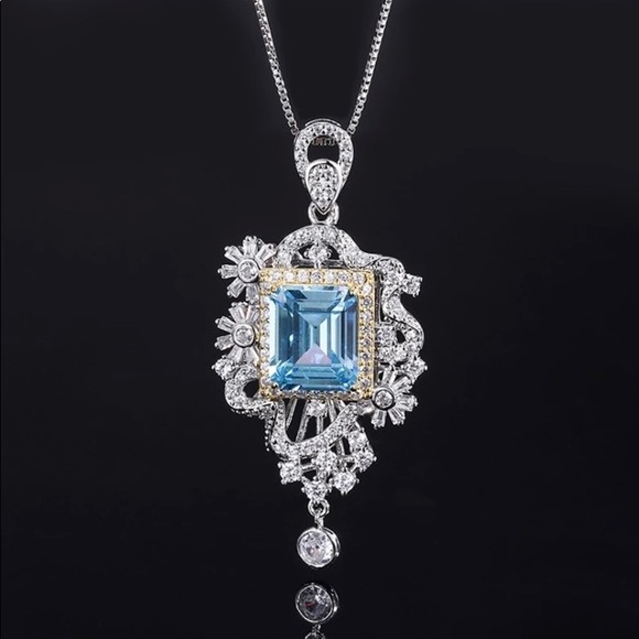 Jewelry - Unique Sterling Silver Pendant Chain Necklace